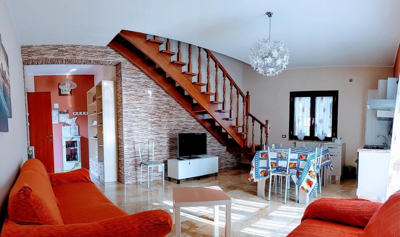 Casa Vacanze Volpe Dell'Etna Nicolosi Buitenkant foto