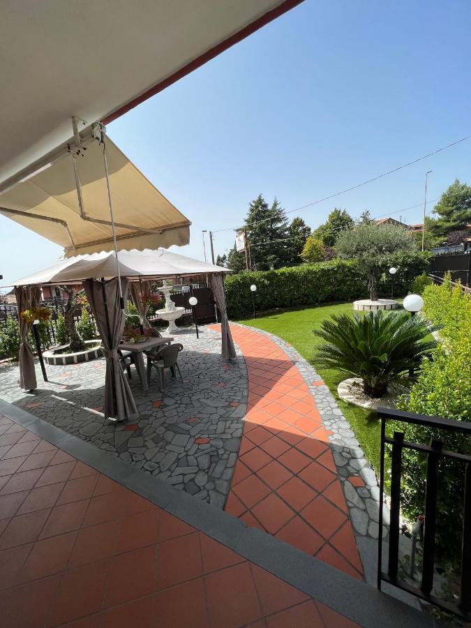 Casa Vacanze Volpe Dell'Etna Nicolosi Buitenkant foto